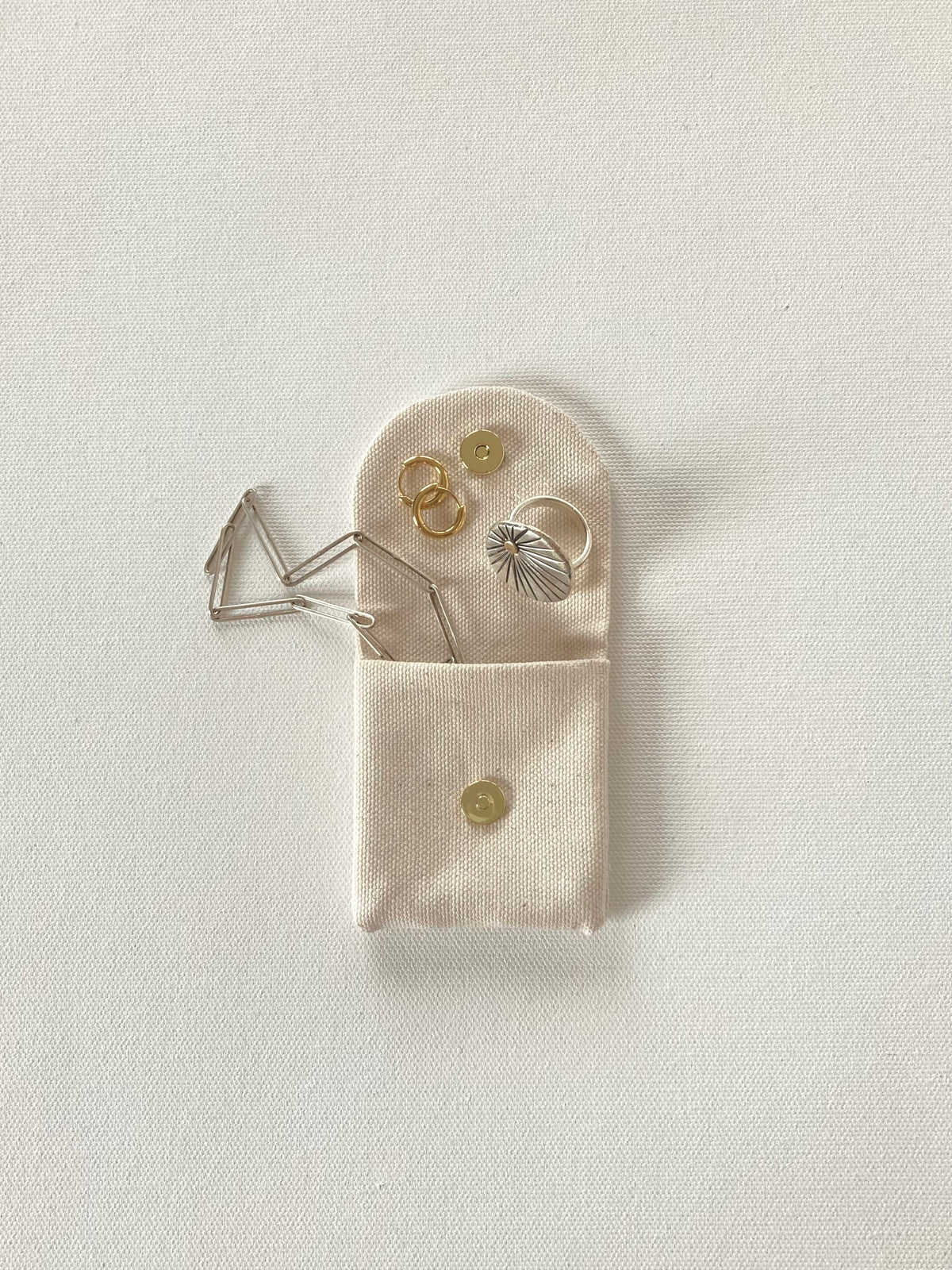 Charm Pouch - Cyan Shift