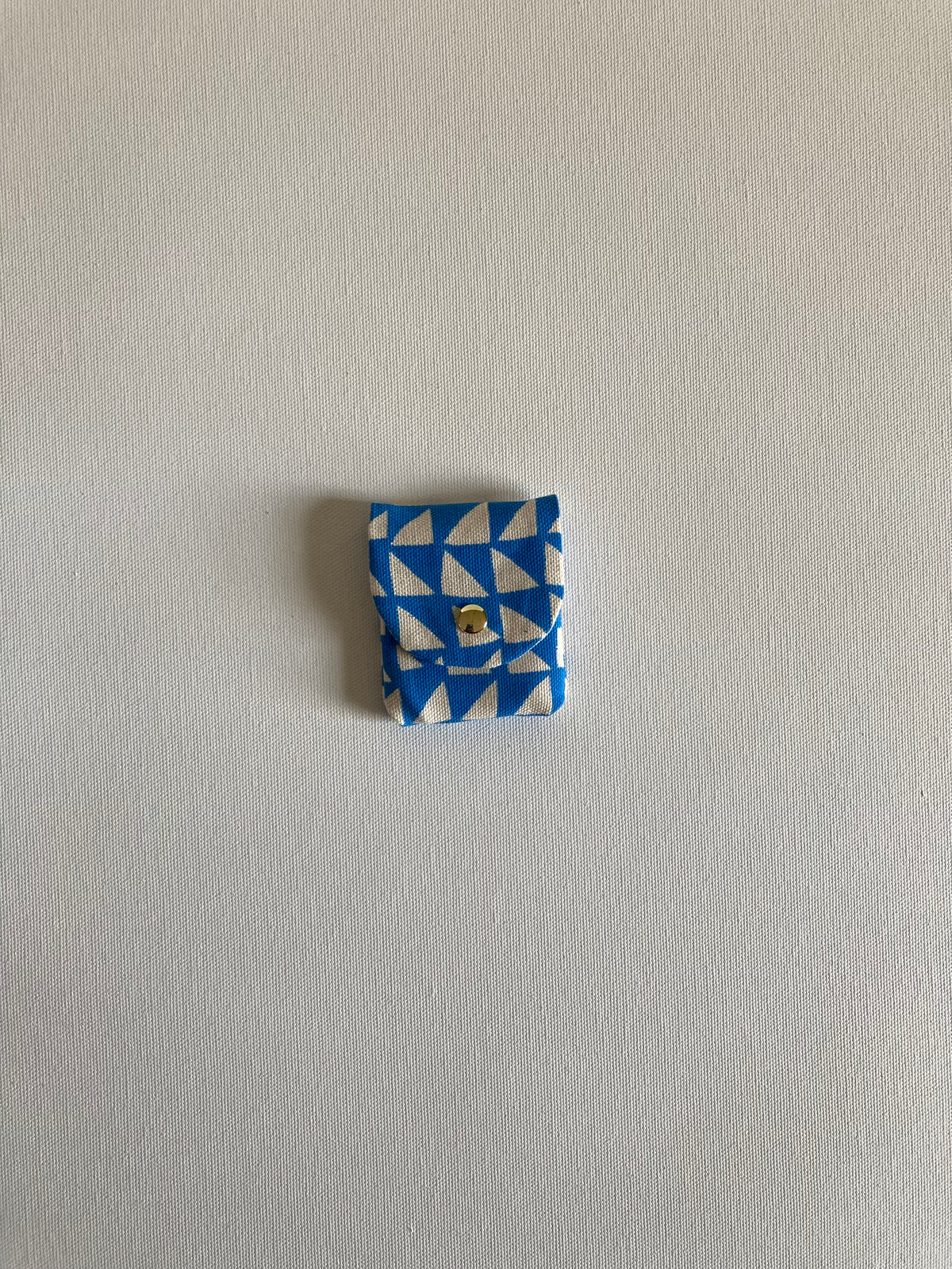 Charm Pouch - Cyan Shift