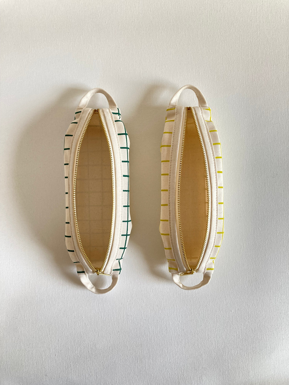Line Pouch - Forest Grid