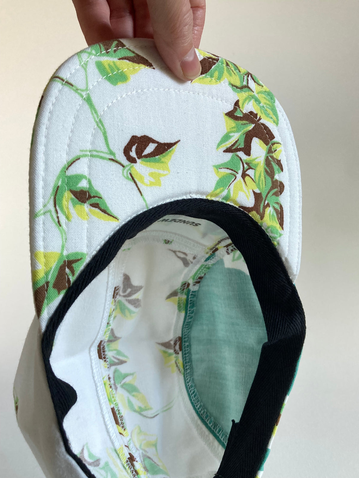 Vintage Tablecloth Hat - Ivy 2