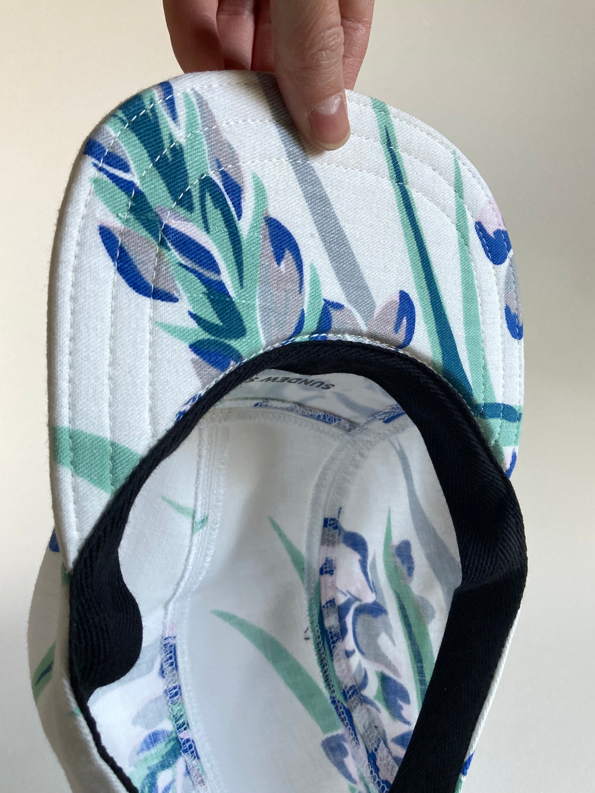 Vintage Tablecloth Hat - Iris 4